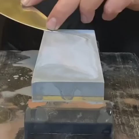 GritMaster – japanischer Wasser‑Schleifstein